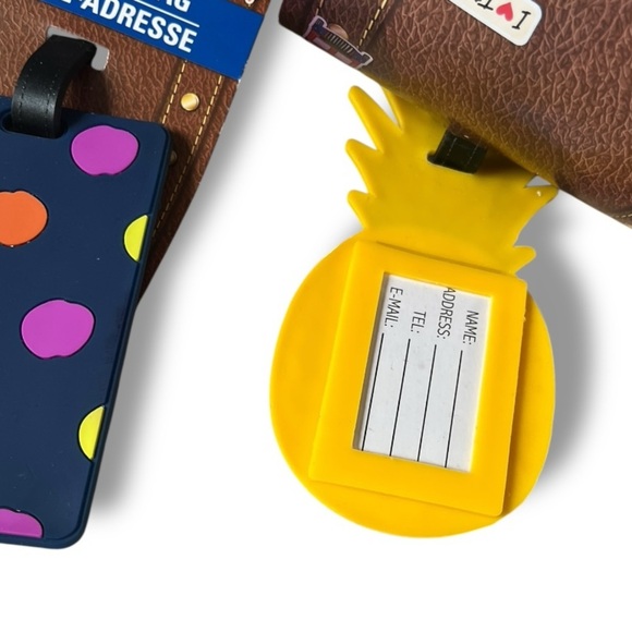 Lot of 3 Fun Pineapple/Strawberry Fruit & Polka dot Luggage ID Tags NWT - Picture 7 of 8